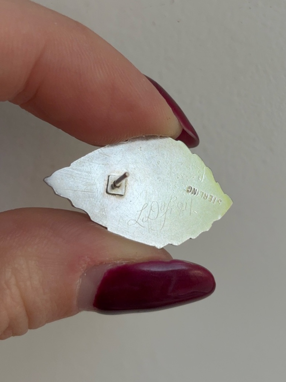 Vintage Sterling Silver High Quality Signed Leaf Earrings - Picture 7 of 8